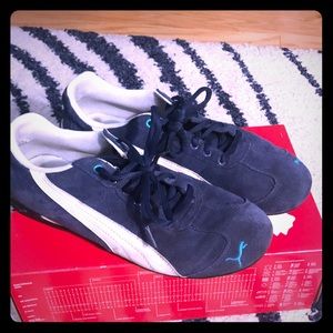 Navy Suede Pumas with Aqua accents US 9 EU 40
